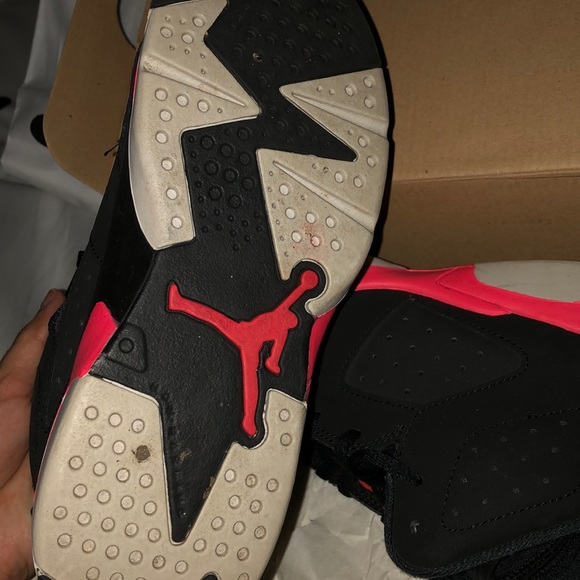 Kids Jordan’s infrared 6 - Picture 2 of 3